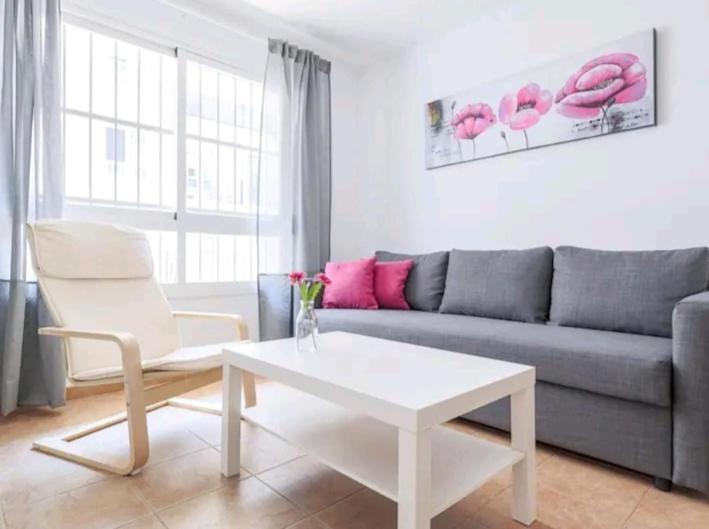 Apartamento Con Patio Y Piscina Cerca De Sevilla La Algaba Zewnętrze zdjęcie