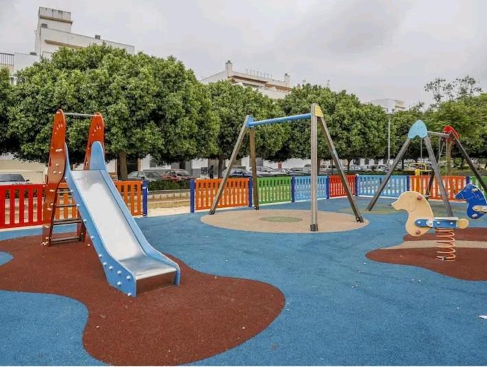 Apartamento Con Patio Y Piscina Cerca De Sevilla La Algaba Zewnętrze zdjęcie